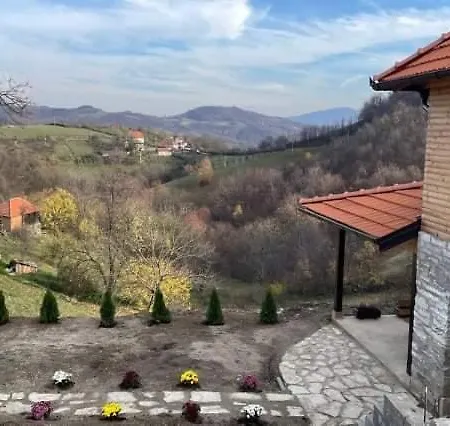 Etno Kuca Ostrvica *