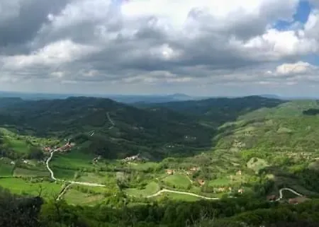 Etno Kuca Ostrvica Varnice