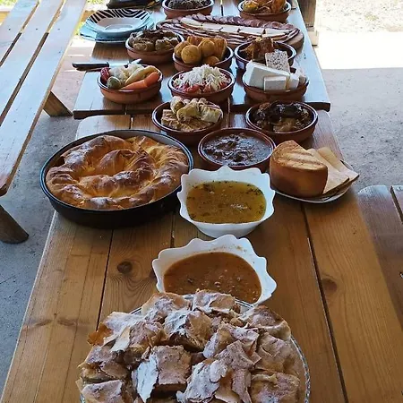 Etno Kuca Ostrvica *