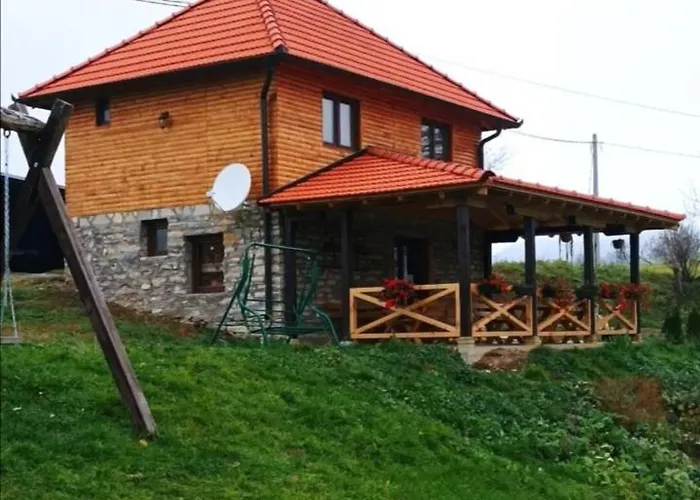 Etno Kuca Ostrvica Varnice