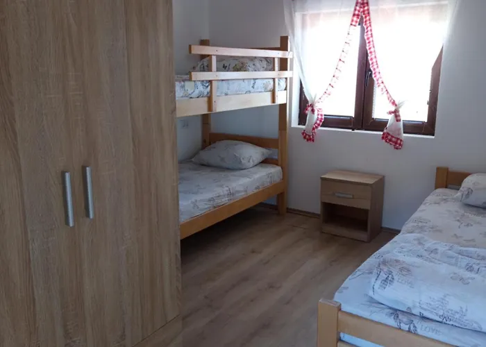 Etno Kuca Ostrvica *