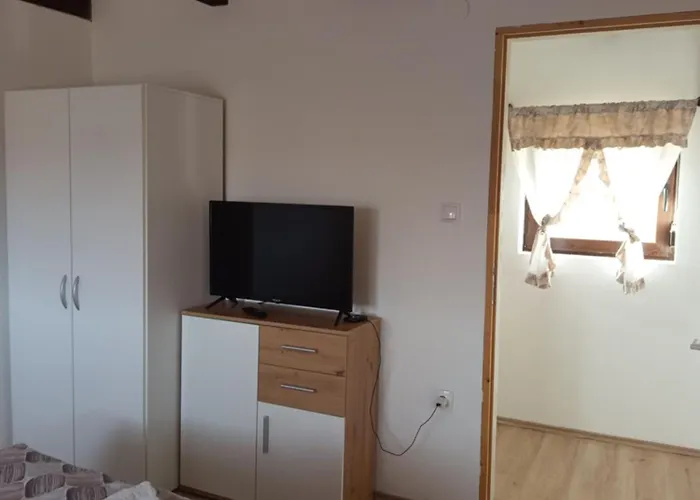 Etno Kuca Ostrvica Casa vacanze